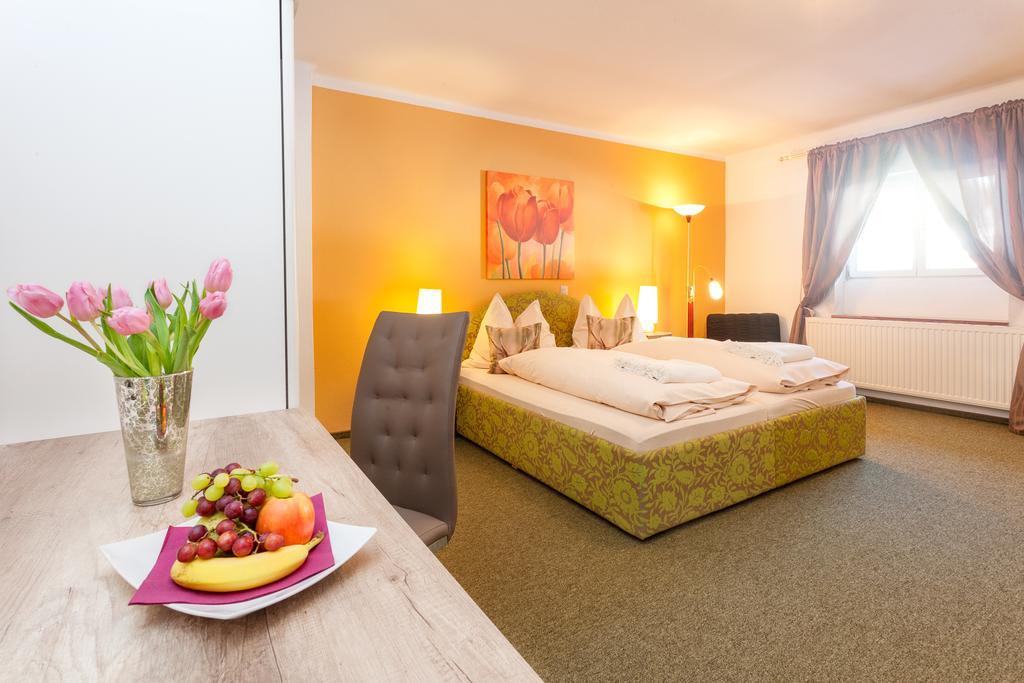 Gasthof Krisplwirt Hotel ภายนอก รูปภาพ